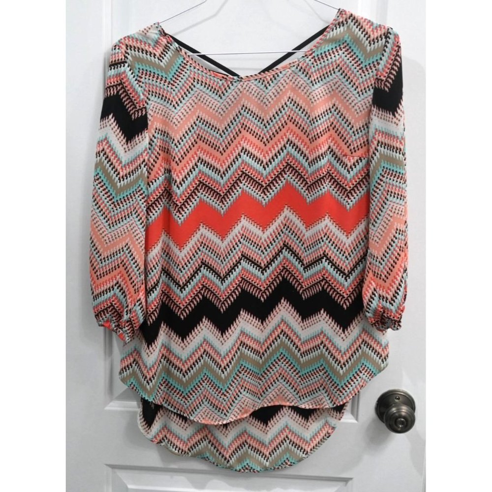 Maurices Women 3/4 Sleeve Blouse Top Size Medium